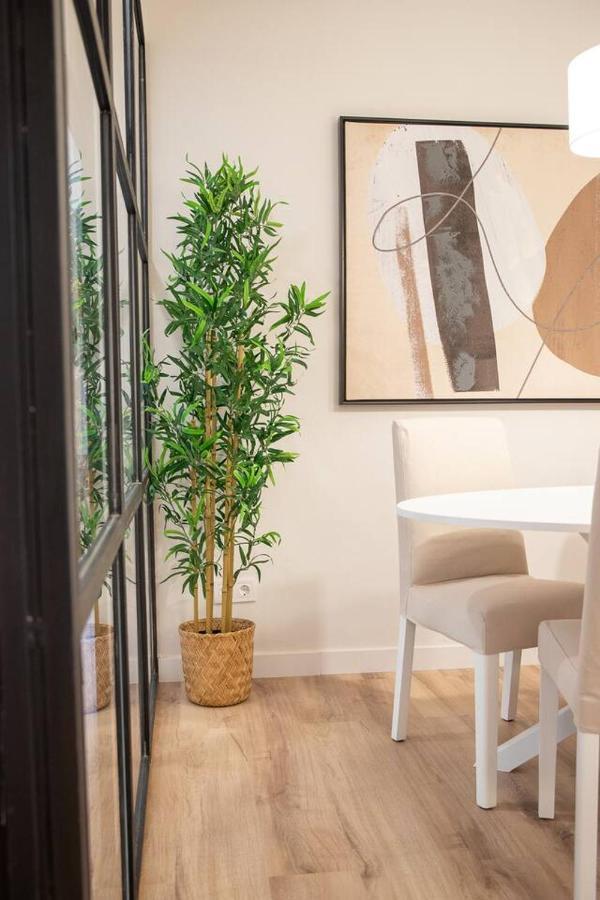 Appartement En Santa Cruz. Diseno Y Ubicacion Séville